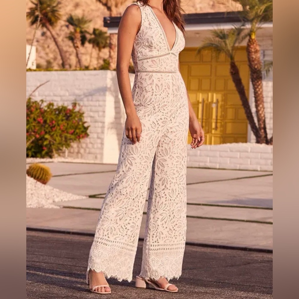 Lulus Amora Lace Jumpsuit S